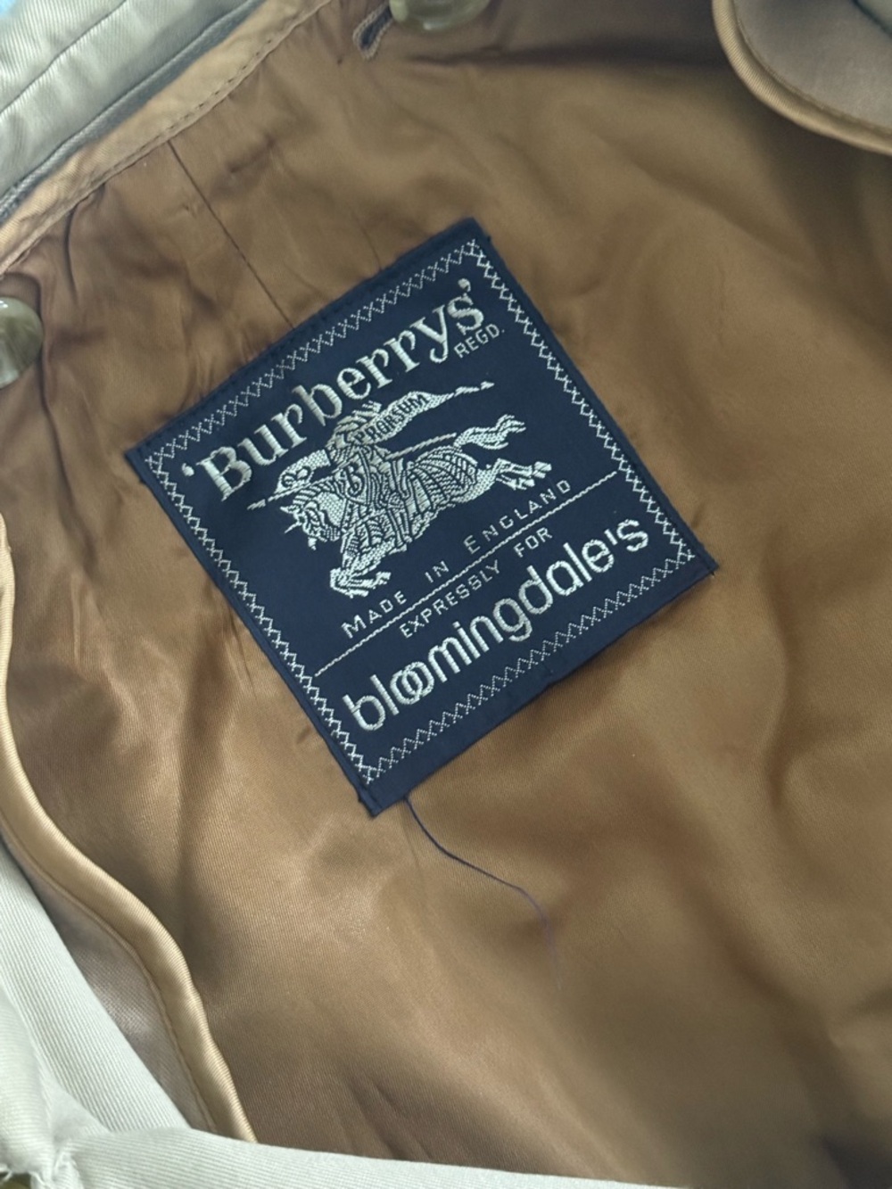 Vintage Burberry Bloomingdale’s Tan Trench Coat - Picture 6 of 16